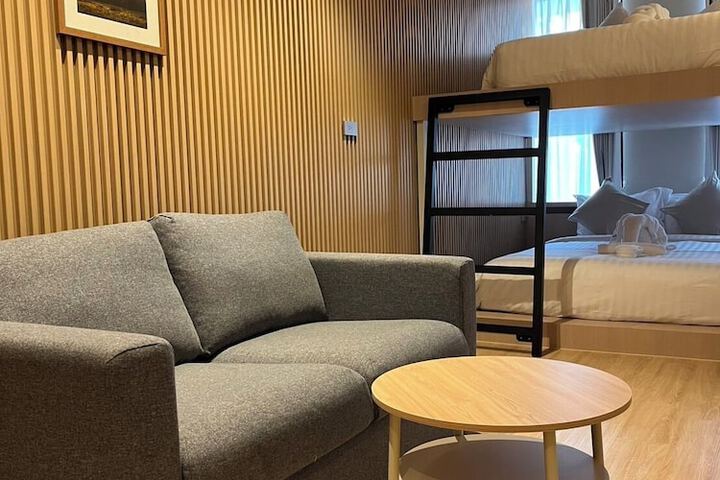 Room 70 of 138
