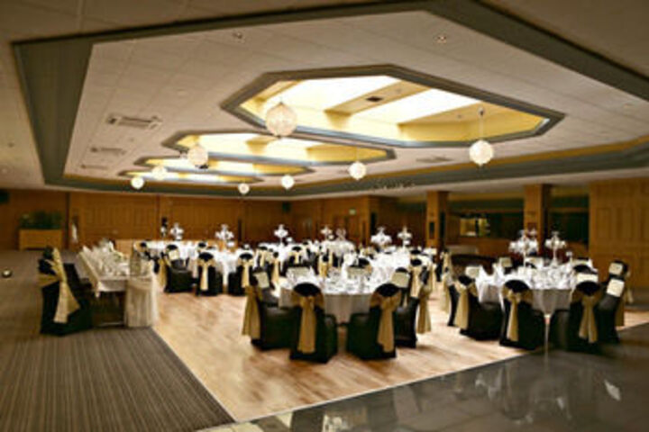 Ballroom/Hall 8 of 110