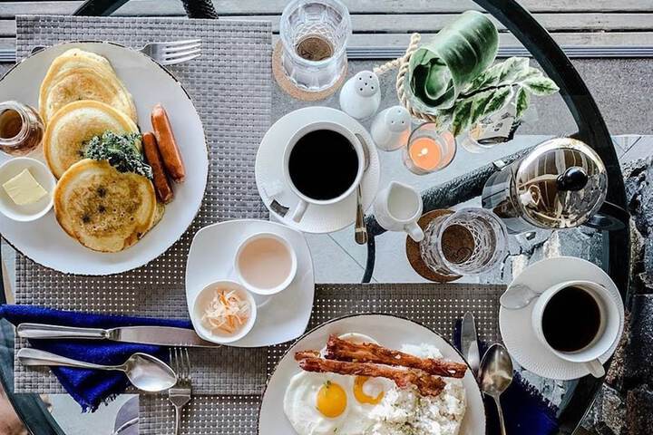 Breakfast/Coffee Service 97 of 110