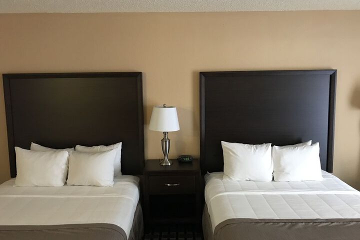 Room 5 of 51