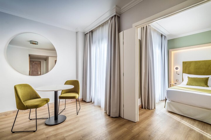 Room 15 of 58