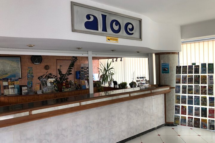 Reception hall