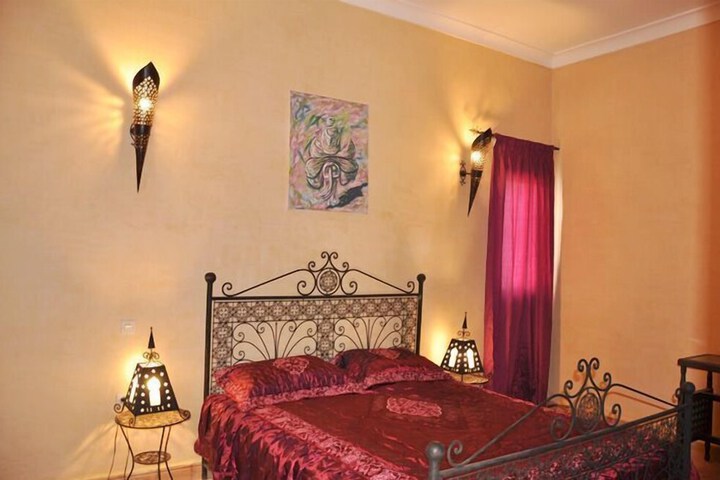 Room 3 of 35