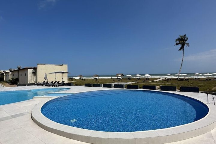 Pool 12 of 34