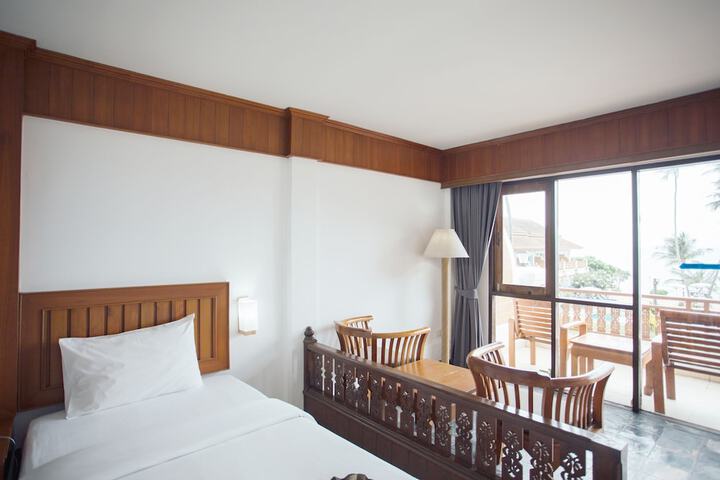 Room 60 of 114