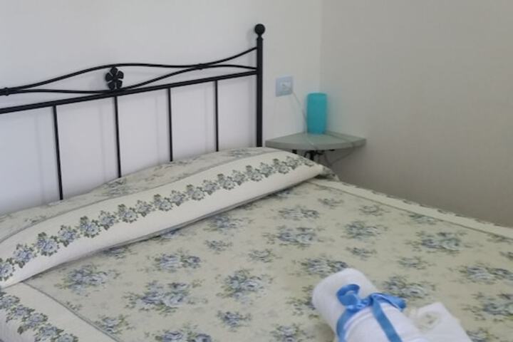 Room 7 of 61