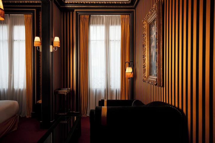 Room 47 of 113