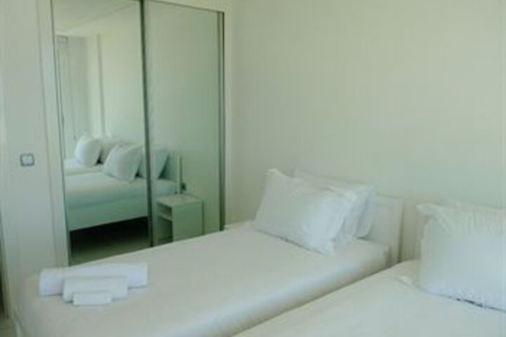 Room 15 of 63
