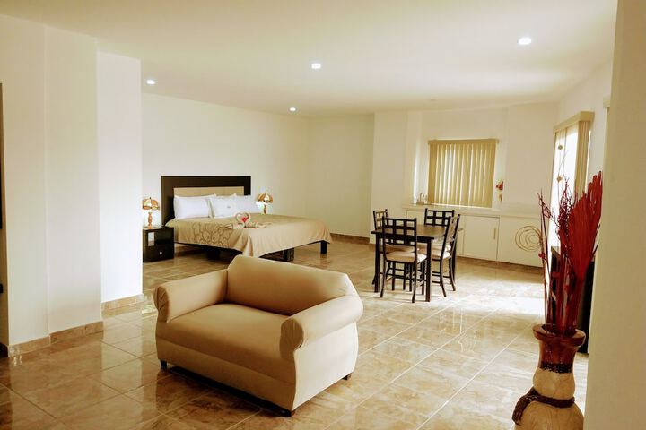 Room 10 of 42