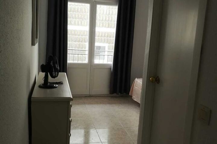 Room 2 of 9