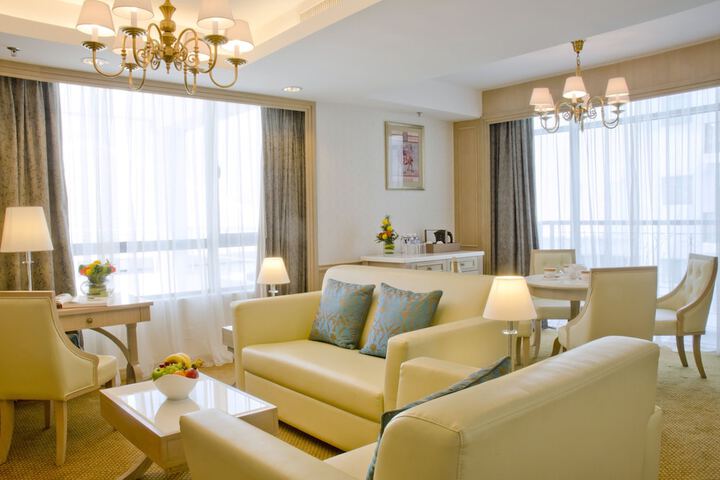 Room 46 of 98