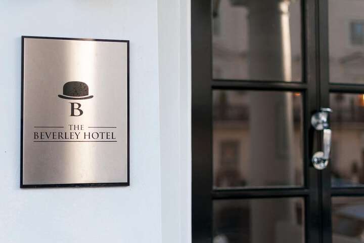 Hotel 37 of 37