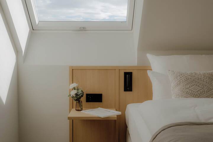 Room 21 of 65