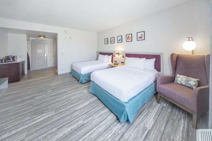 Room 9 of 22