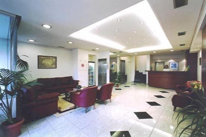 Hotel Lobby