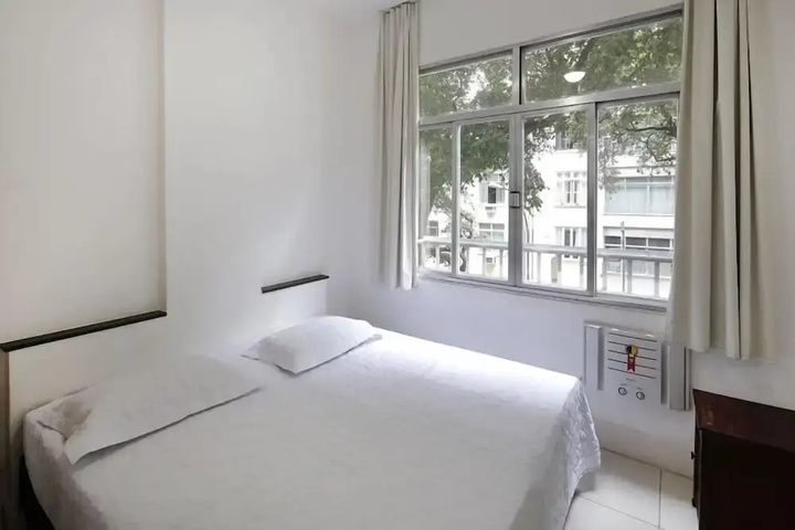 Room 3 of 11