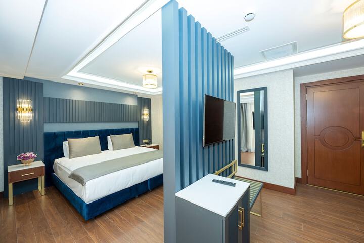 Room 55 of 144