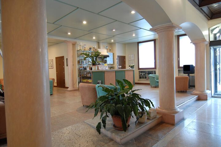Hotel Interior 8 of 65