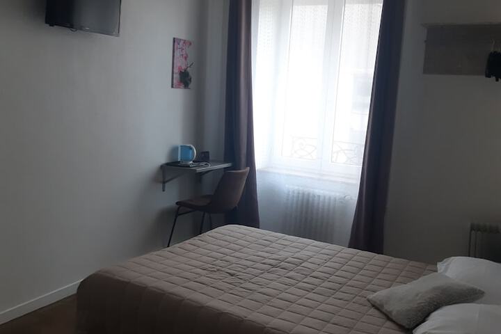 Room 18 of 31
