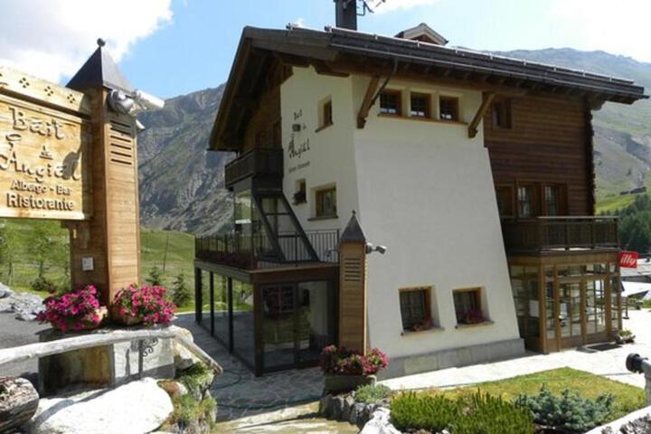Photo 28