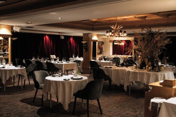 Dining 173 of 250