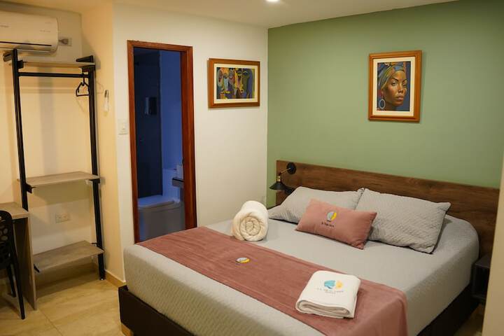 Room 20 of 36