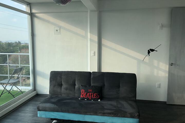 Room 22 of 32