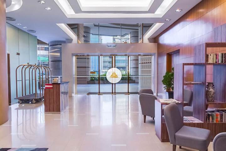 Guest Lobby