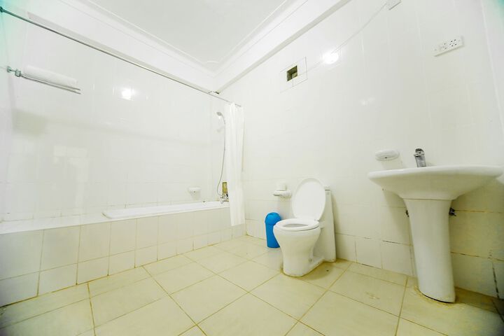 Room 15 of 47