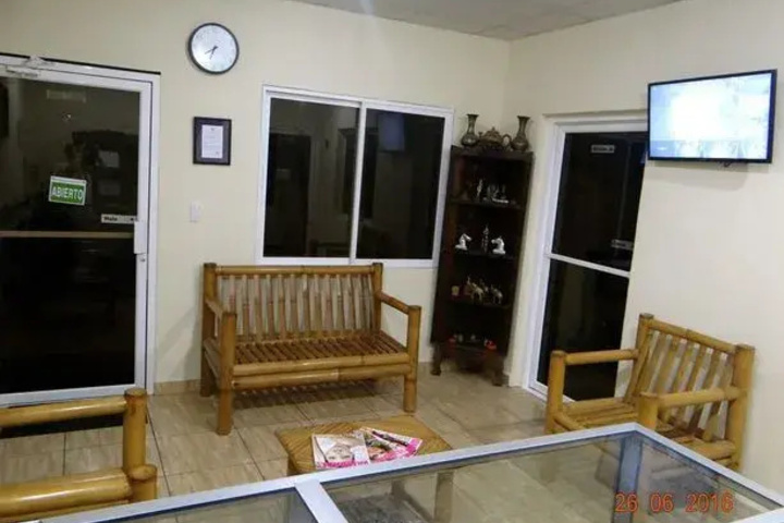 Terrace/Patio 2 of 4