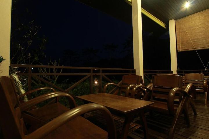 Terrace/Patio 21 of 60