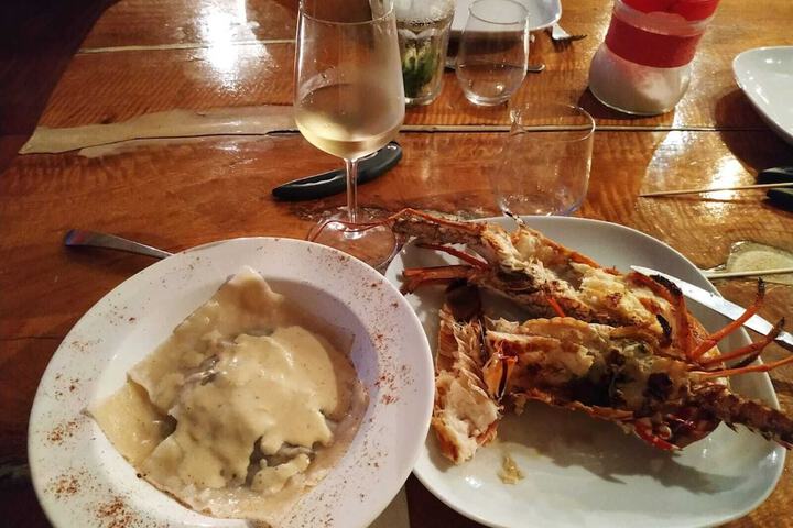 Dining 63 of 108