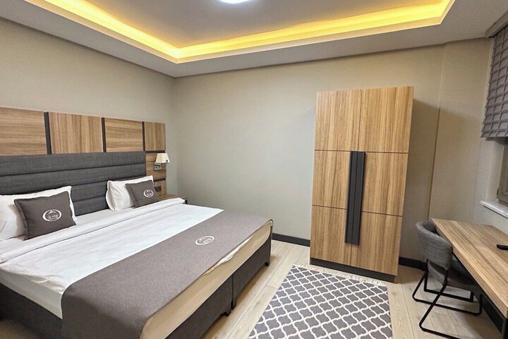 Room 18 of 72