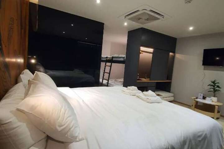 Room 31 of 56