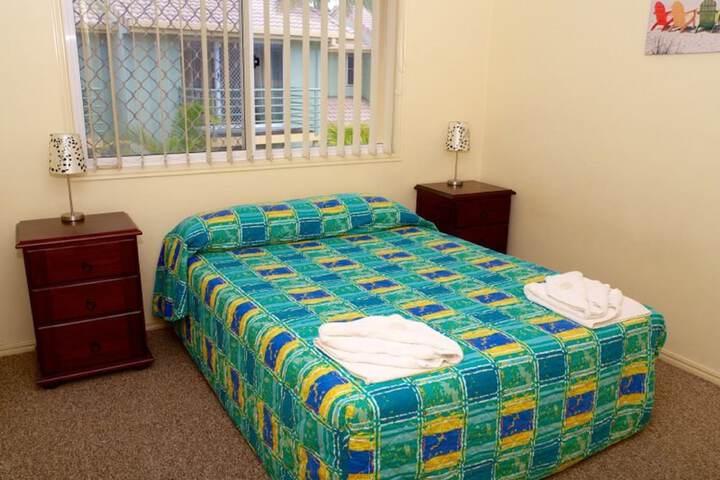 Room 4 of 20