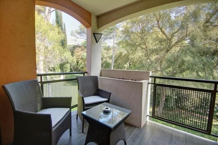 Terrace/Patio 58 of 59