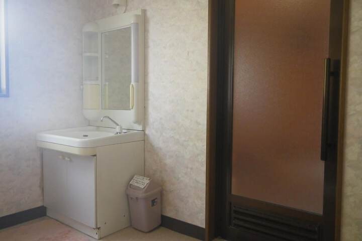 Bathroom Vanities