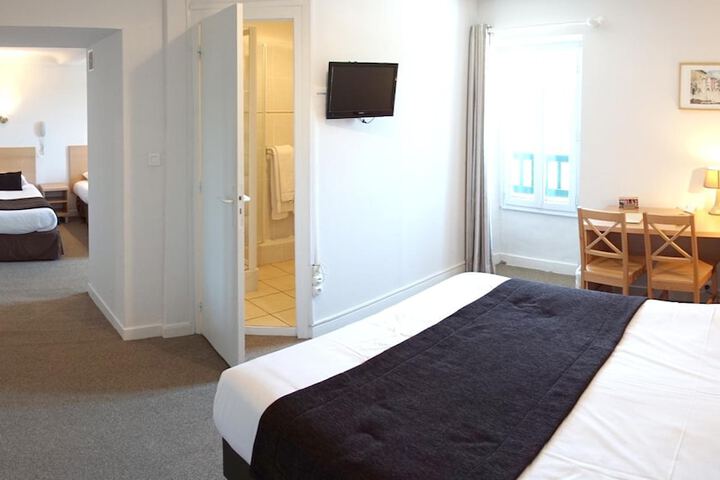 Room 19 of 63