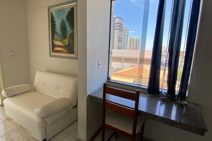 Room 9 of 16
