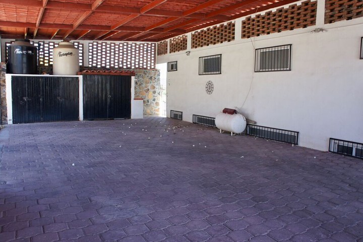 Hotel Exterior 14 of 15