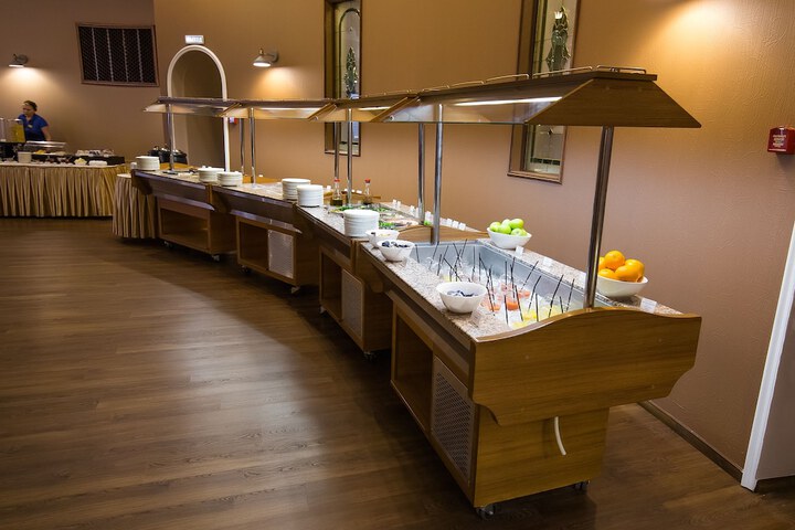 Dining 67 of 74