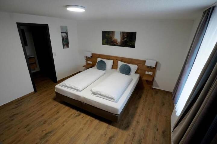 Room 17 of 24