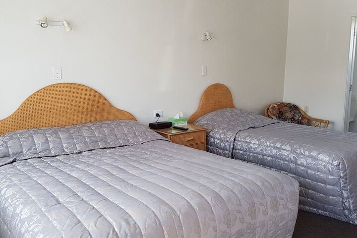 Room 27 of 47