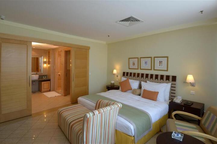 Room 3 of 50