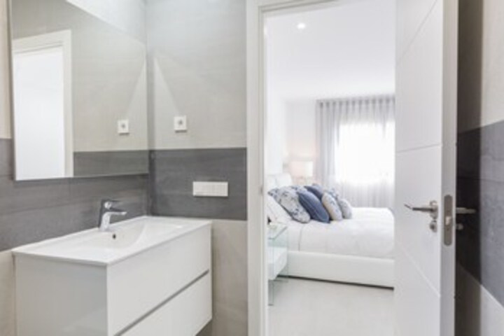 Room 4 of 41