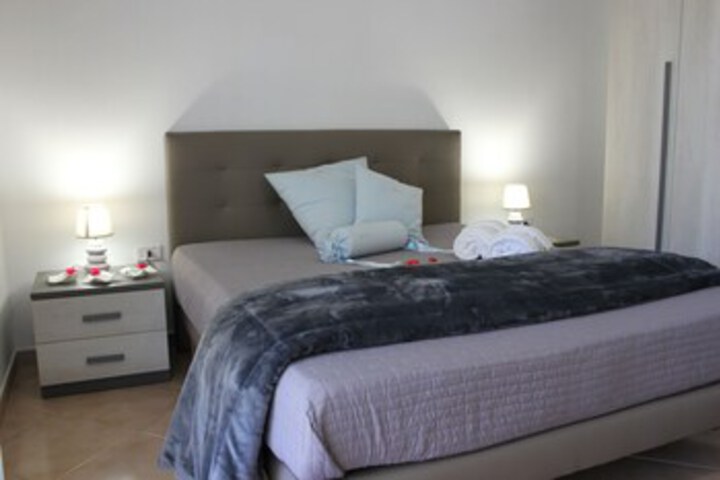 Room 20 of 33