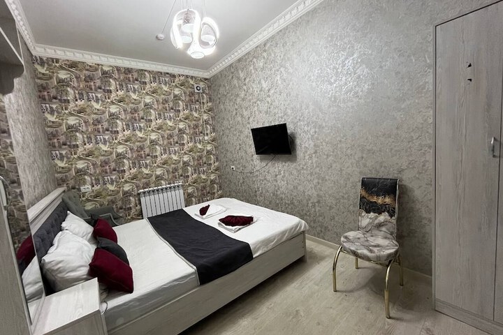 Room 8 of 23