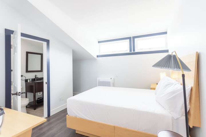 Room 8 of 56