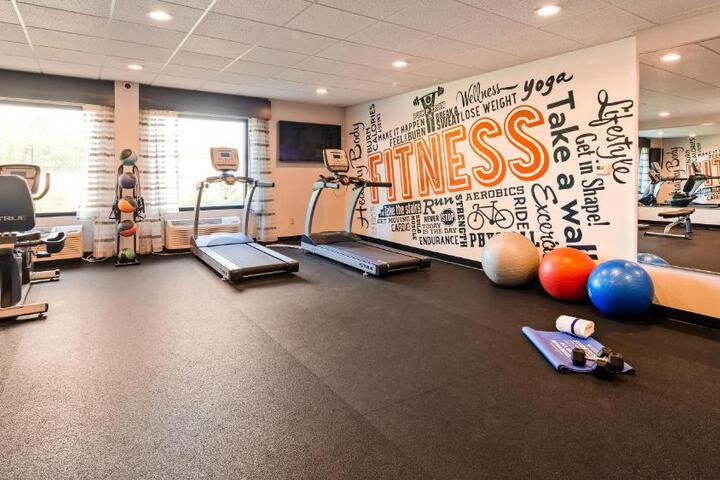Health and Fitness 9 of 18