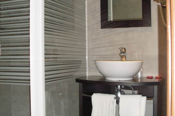 Bathroom Vanities